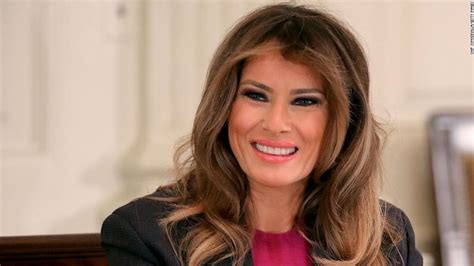 Melania Trumps Popularity Jumps In New Cnn Poll Cnnpolitics