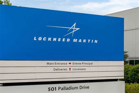 Lockheed Martins Q1 Revenue Climbs Amid Fluctuating Profit Margins