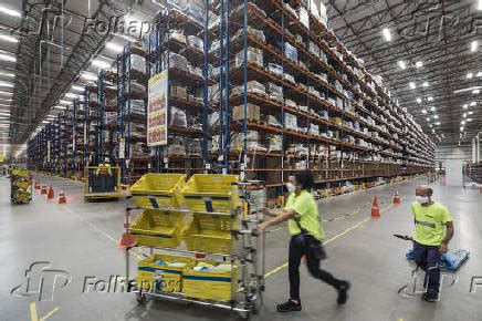 Folhapress Fotos Centro de distribuição do Mercado Livre em Cajamar