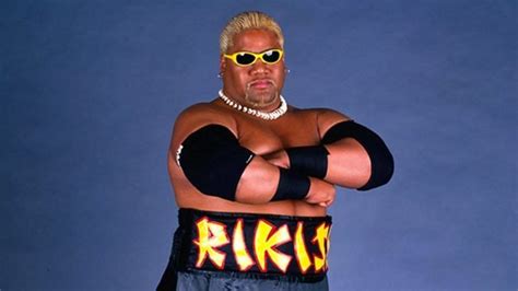 Rikishi le Hall of Famer de la WWE révèle les origines de son gadget