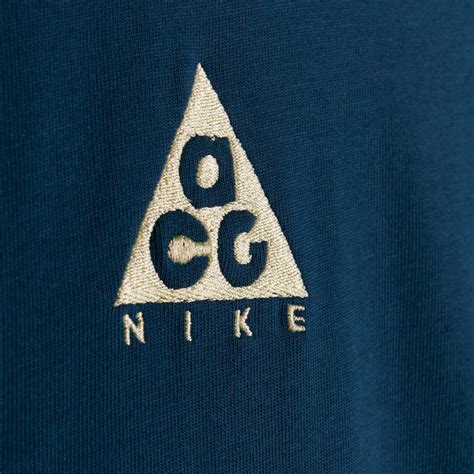 Nike ACG Tee Logo - Bq7342-474 - Sneakersnstuff | sneakers & streetwear ...