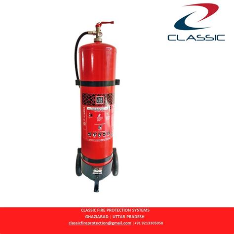 Cease Fire Water Based Wheeled Stored Pressure Type Fire