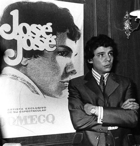 El triste de José José significado e historia de la canción Sonica