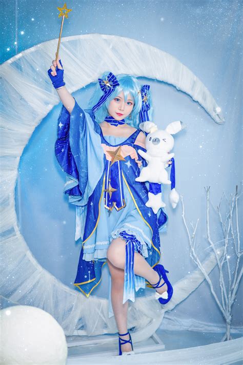 雪初音cosplay 次元岛