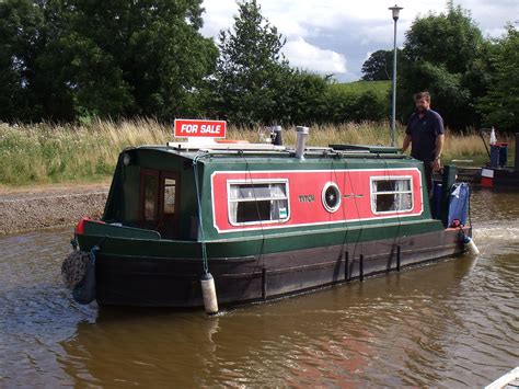 Titchblackwater Meadow Marina A 20ft 1984 Springer 4 Berth