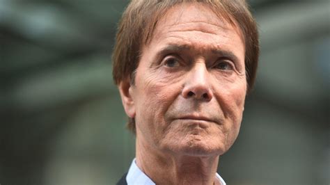 Sir Cliff Richard Bbc Pays £2m In Final Settlement After Privacy Case