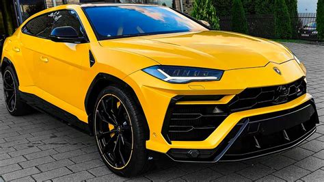 Descubrir Imagen Lamborghini Urus Vs Trackhawk Abzlocal Mx