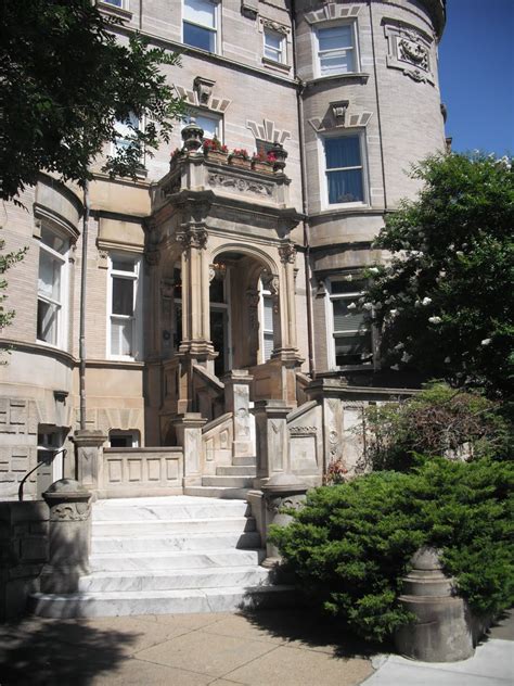 bensozia: Embassy Row