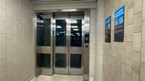 All Four Elevators At Ttc Davisville Subway Station Youtube