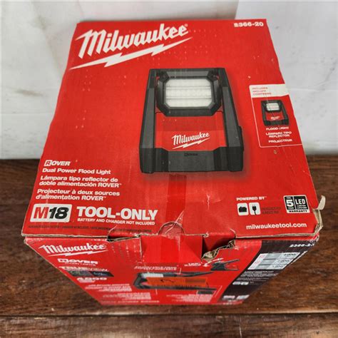 New Milwaukee M Gen Volt Lithium Ion Cordless Lumens Rover