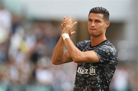 Oficjalnie Cristiano Ronaldo w Manchesterze United Wielki powrót po