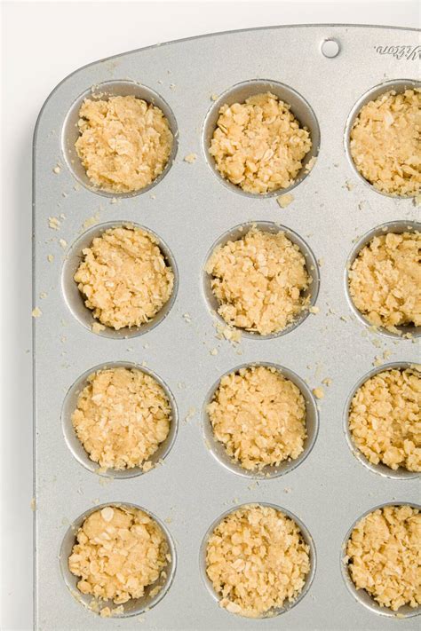 Four-Ingredient Crumb Cookies