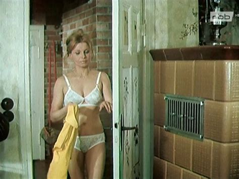Nude Video Celebs Helga Piur Nude Polizeiruf S E