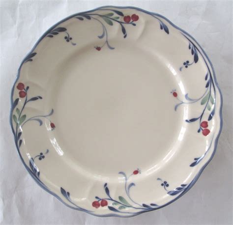 Epoch Noritake Berry Grove Salad Plates Ebay