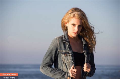 Lili Reinhart Aka Unpublished Photos Nude Leaks Photo Faponic