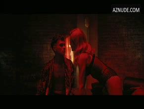 The Fall Of The House Of Usher Nude Scenes Aznude