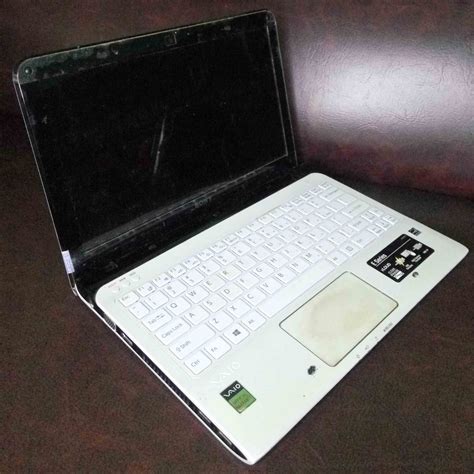 Jual Laptop Sony Vaio E Series Xloud Sony Vaio Sve B W Segel Kondisi