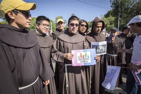 La Jornada Marchan En 17 Estados Contra Las Bodas Gays