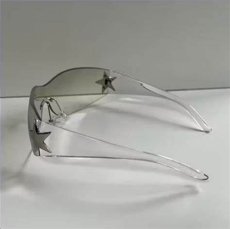 Designer Y2k 2000s Vintage Clear Gradient Frameless Star Sunglasses