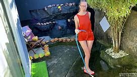 My Cute Girlfriend Is A Slut In Bed And Lets Me Creampie His Pink Pussy XNXX