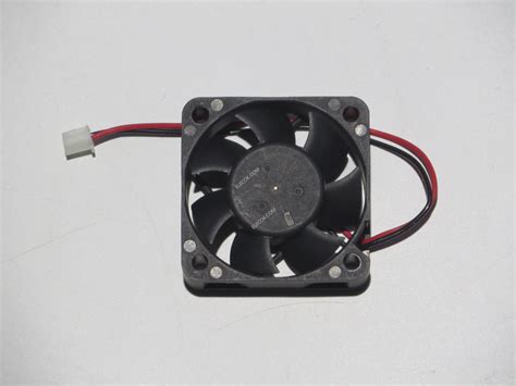 Delta AFB0512HHB 12V 0 20A 2wires Cooling Fan 50mm X 50mm X 15mm