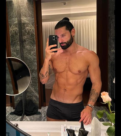 Photo Hugo Manos Pose Sur Instagram La Bande Des Grosses T Tes En