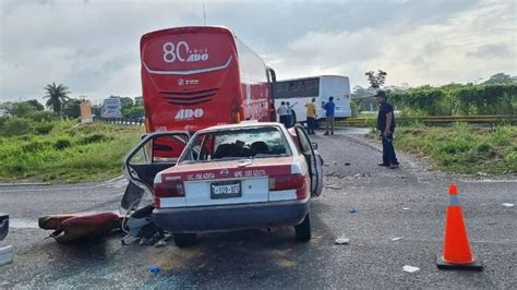 Trágico accidente abuela y nieto pierden la vida en choque