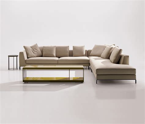 Ray Sofas Von B B Italia Architonic