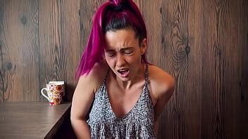4 Orgasmos En La Cocina XVIDEOS
