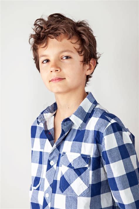 Sunny Boy foto de stock. Imagem de menino, retrato, câmara - 33316918