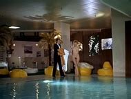 Naked Sylvia Kristel In Un Linceul N A Pas De Poches