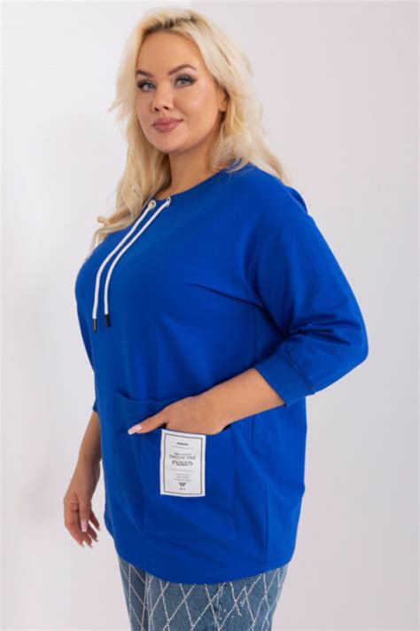 Bluzka Dresowa Plus Size W Kolorze Kobaltowym Sznurowany Dekolt