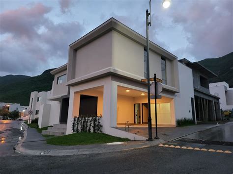 Casa En Venta En El Uro Monterrey Nuevo Len Pinn Portal Inmobiliario