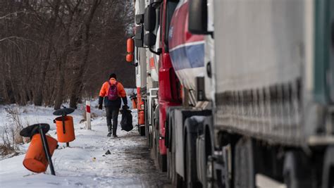 Zawieszenie Protestu Przewo Nik W Skr Ci Y Si Kolejki Na Granicy