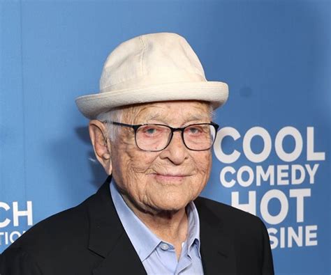 Television Producer Writer Norman Lear Dies At 101 New York Times