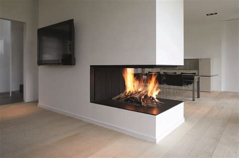 UNIVERSAL MF 1050 800 60 W 3S EXT Wood Burning Fireplace By Metalfire