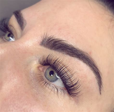 Eyelash Extensions Classic Individual Lash Extension Treatments