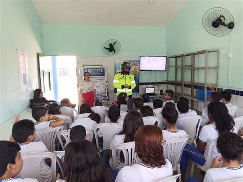 Agentes Do Demutran Realizam Palestra Nas Escolas Municipais