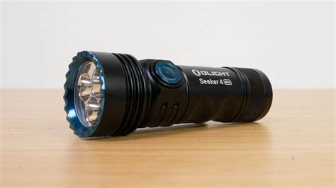 Olight Seeker 4 Mini Review Dual 1200 Lumen White Light UV Mode