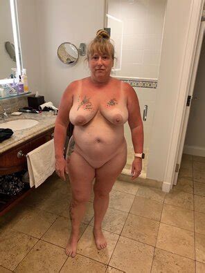 Tattoed Mature Bbw IMG Porn Pic