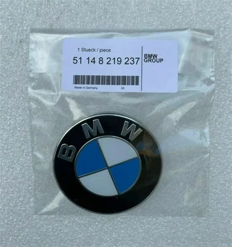 BMW EMBLEM PLAKETTE Heckklappe 3er E46 E90 F30 F31 74mm 51148219237