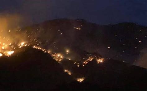 Fuerte Incendio En La Sierra De Santiago En Nuevo Le N Tijuana Informa