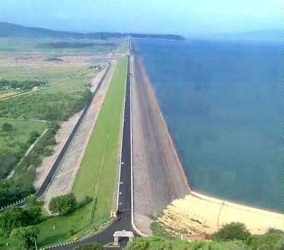 Hirakud Dam, Sambalpur Odisha the longest earthen of the world