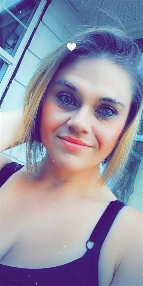 Yours TruLy 28 Nude Pics XHamster