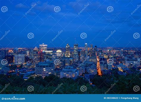 Night View of Downtown Montreal Editorial Photography - Image of ...