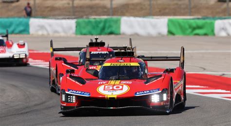 Le Due Ferrari In Pista A Portimao