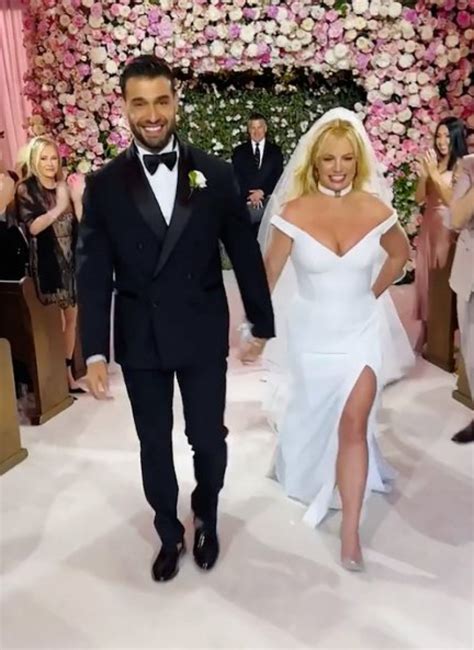 Britney Spears las mejores anécdotas de su inesperada boda