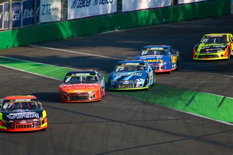 NASCAR SpeedFest un festín de ruedas para los aficionados VGEzone