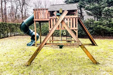 How to Make DIY Jungle Gym In Your Backyard - Gardenia Organic