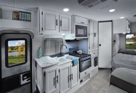 RV Review 2022 Coachmen Cross Trail XL 22XG RV Travel